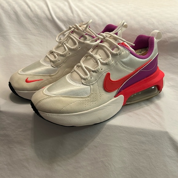 Nike Shoes - Nike Air Max Verona Lifestyle Shoe